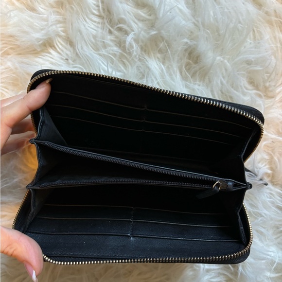Gucci Guccissima Black Wallet - Picture 9 of 9